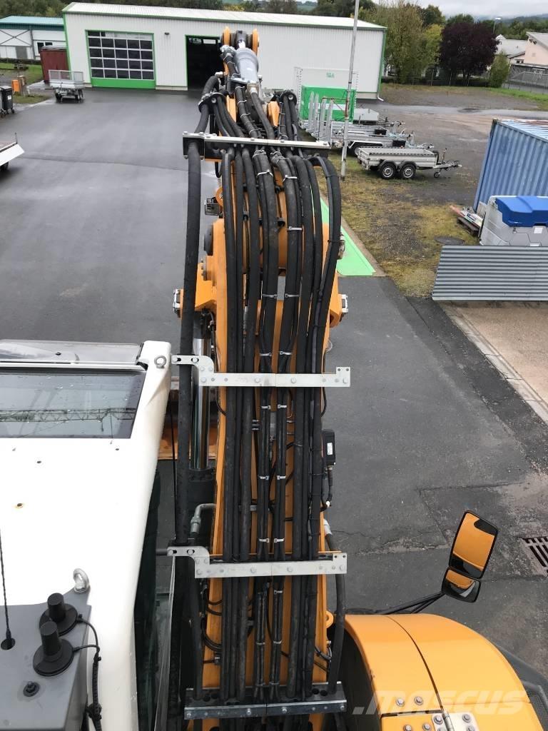 Liebherr A 918 Kolová rýpadla