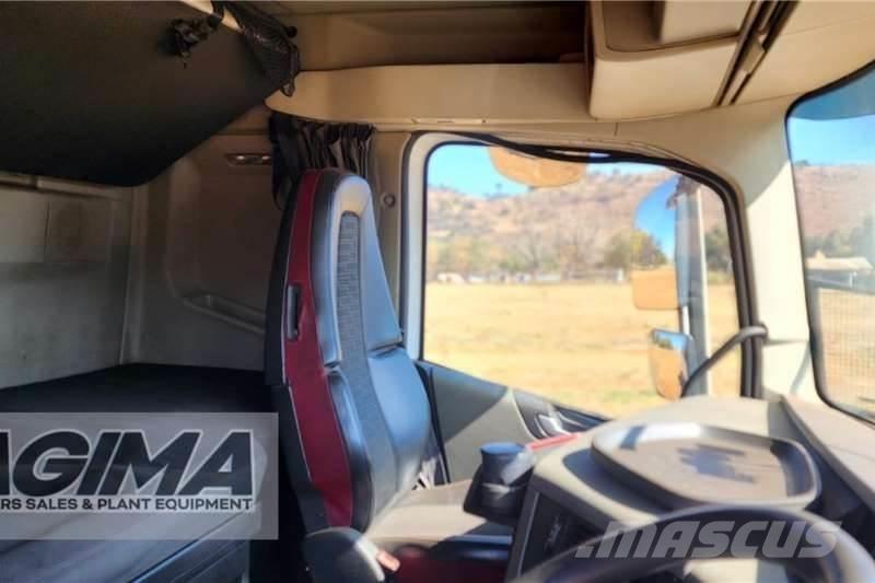 Volvo FH440 Další