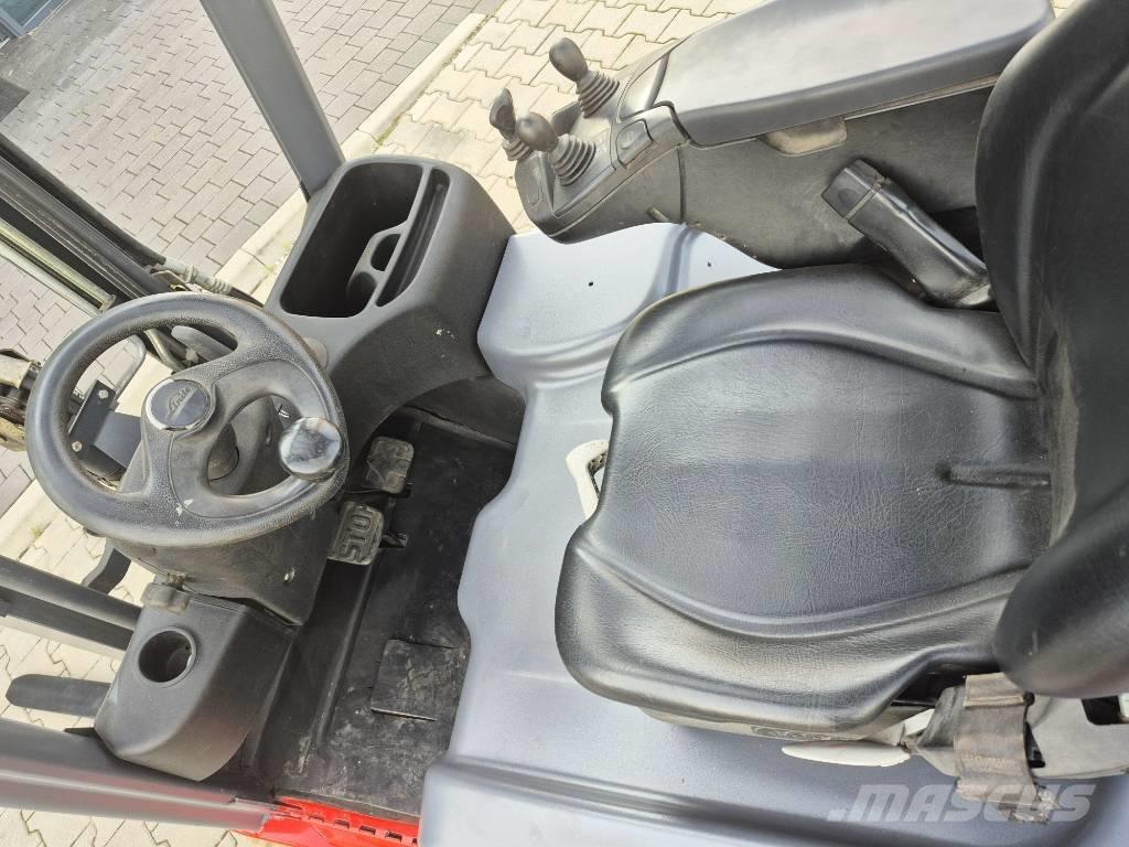 Linde E16-02 Akumulátorové vozíky