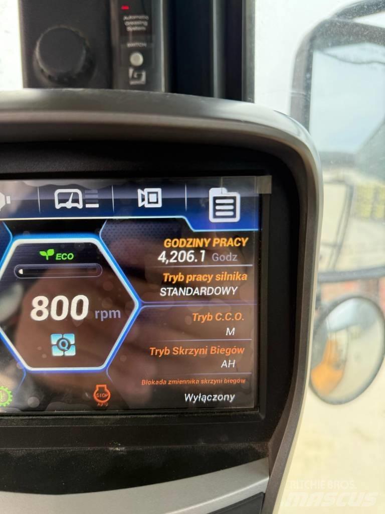 Hyundai HL 960 Kolové nakladače