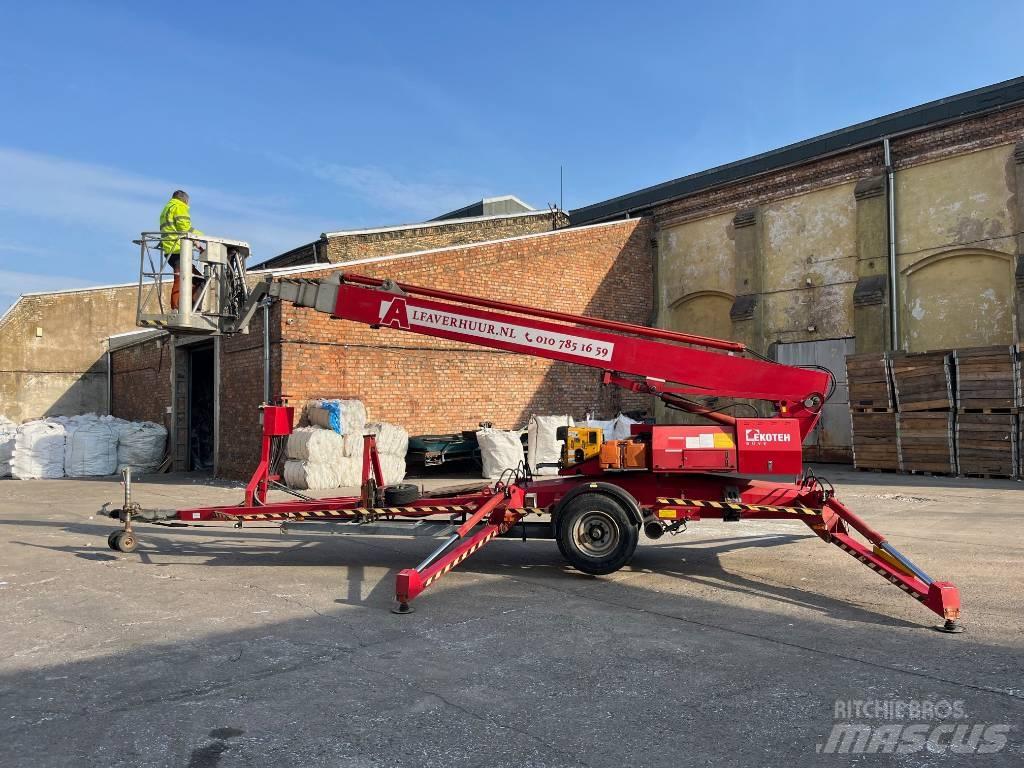 Denka-Lift DL 28 Přívěsové plošiny