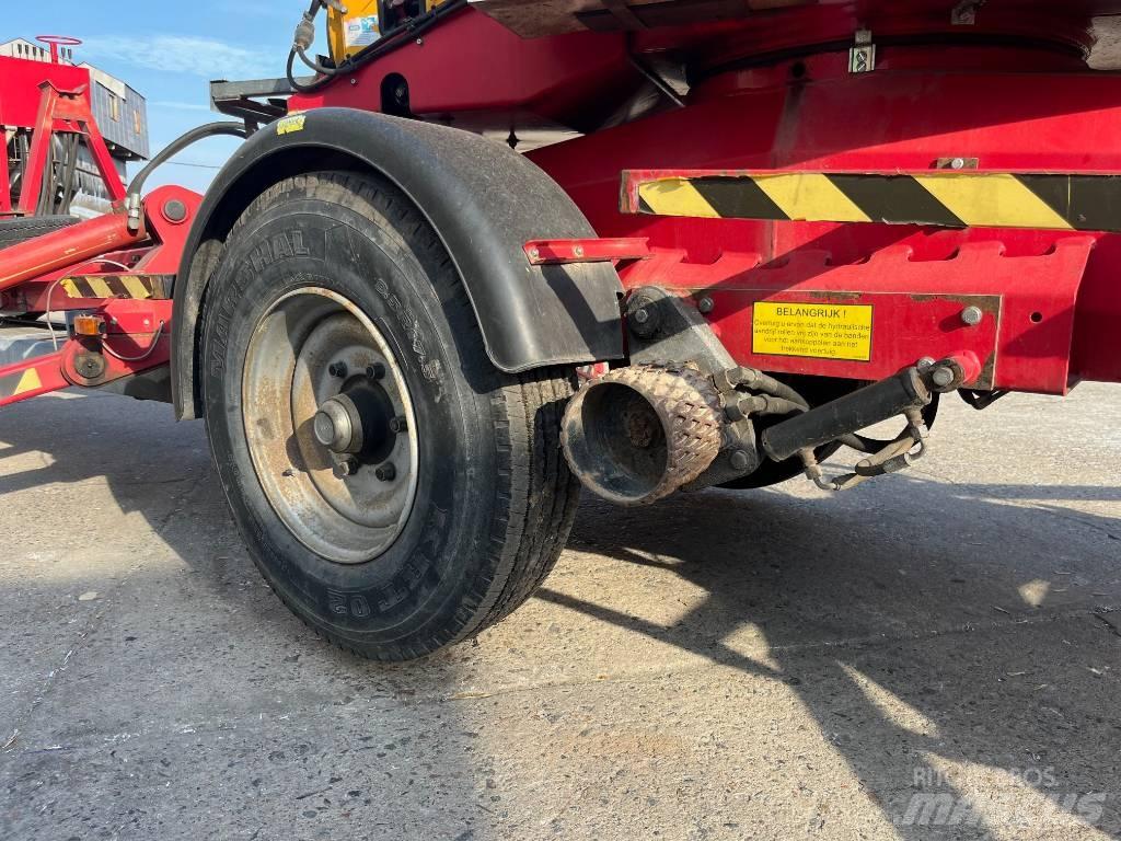 Denka-Lift DL 28 Přívěsové plošiny