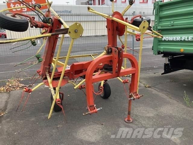 Unifarm CW 4.40 Obraceče a shrabovače sena