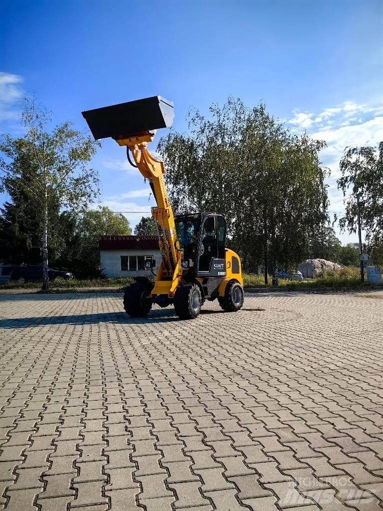 Kraft K780T Teleskopické kolové nakladače
