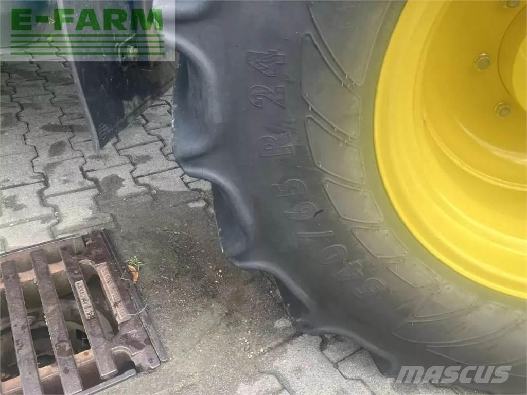 John Deere 6140m Traktory