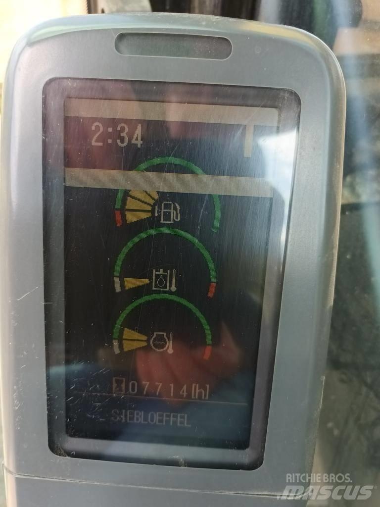 CAT 323 D L Pásová rýpadla