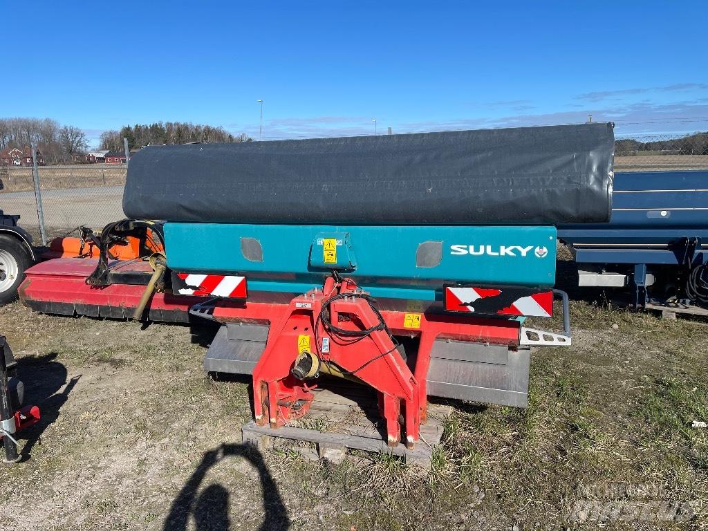 Sulky X 40+ Econov Rozmetadlo minerálních hnojiv