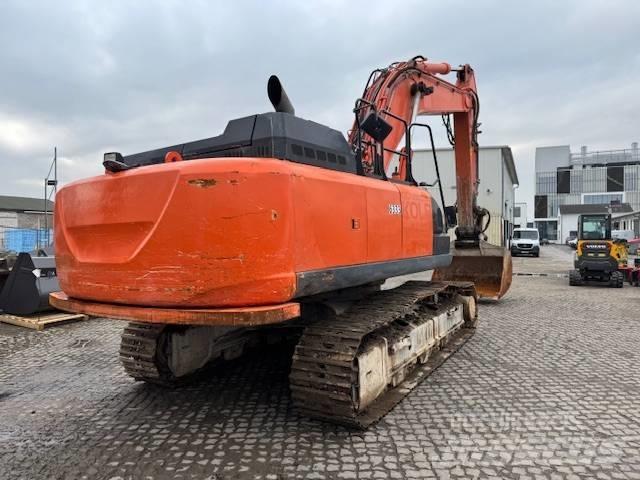 Hitachi ZX 350 LCN-6 Pásová rýpadla