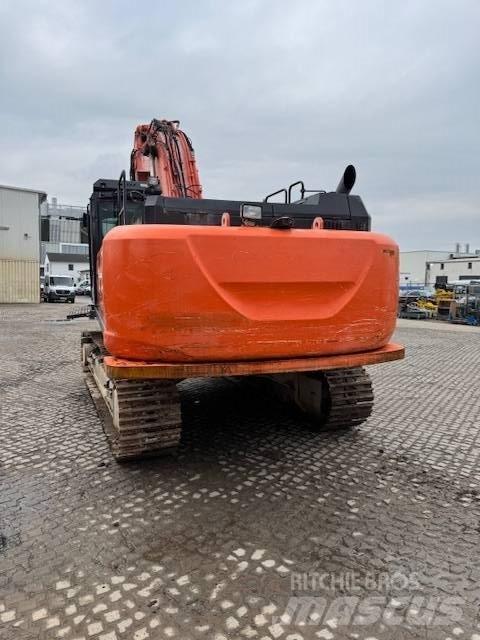 Hitachi ZX 350 LCN-6 Pásová rýpadla