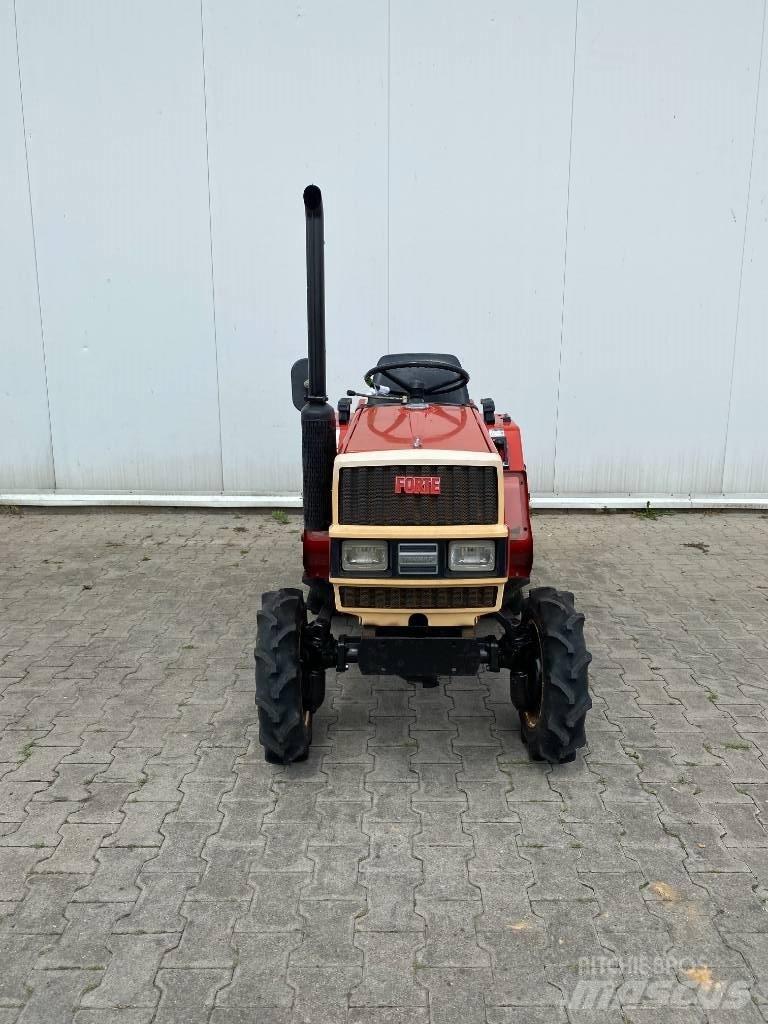 Yanmar F14 Kompaktní traktory
