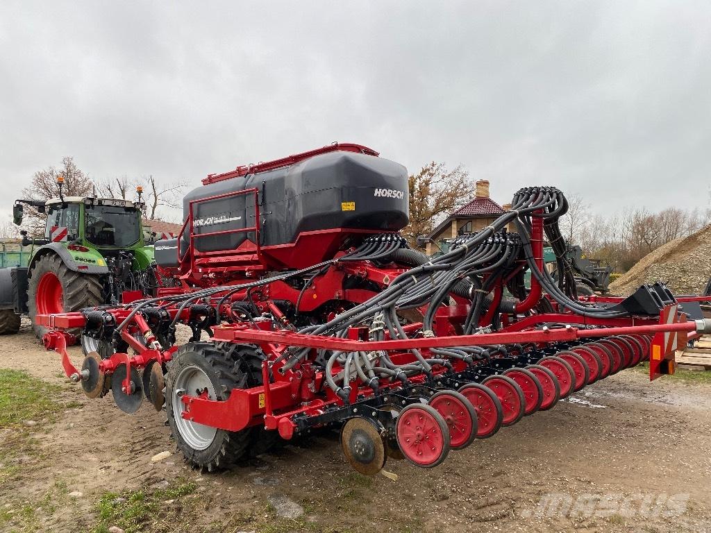 Horsch Focus 6 TD Mechanické secí stroje