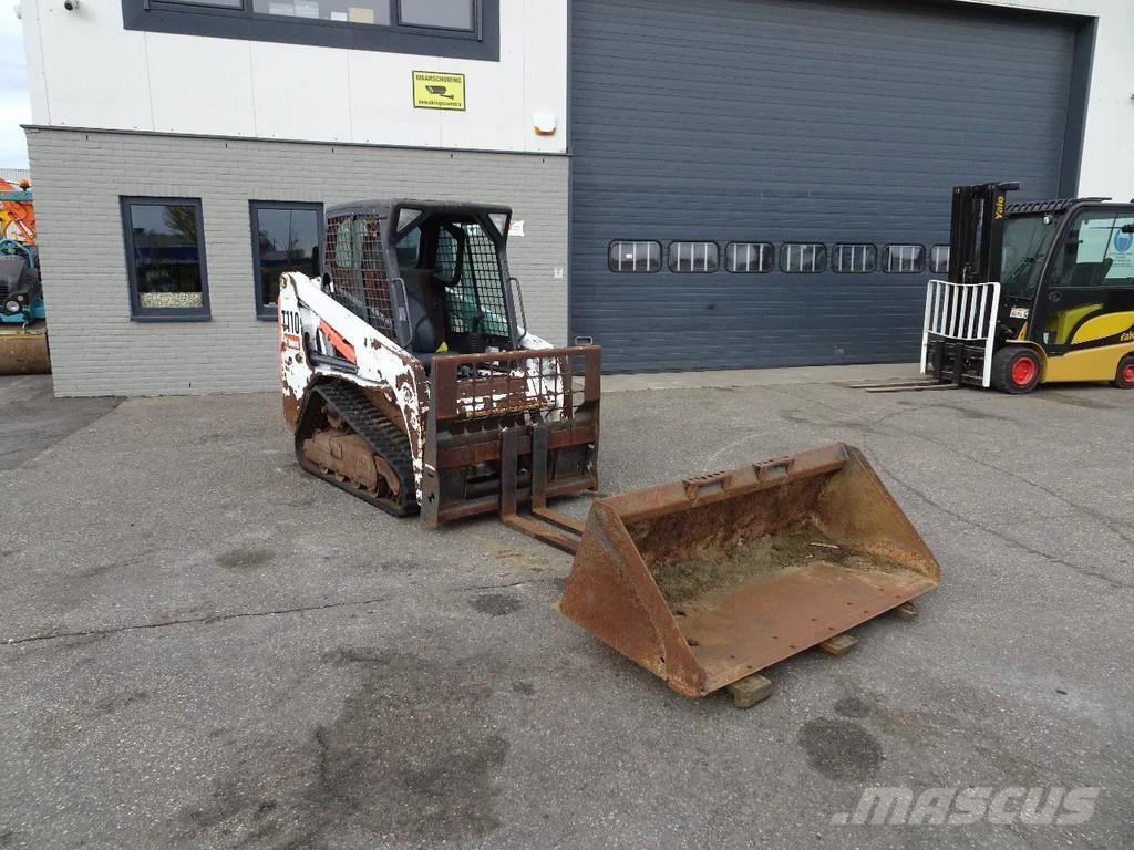 Bobcat T110 Smykem řízené nakladače