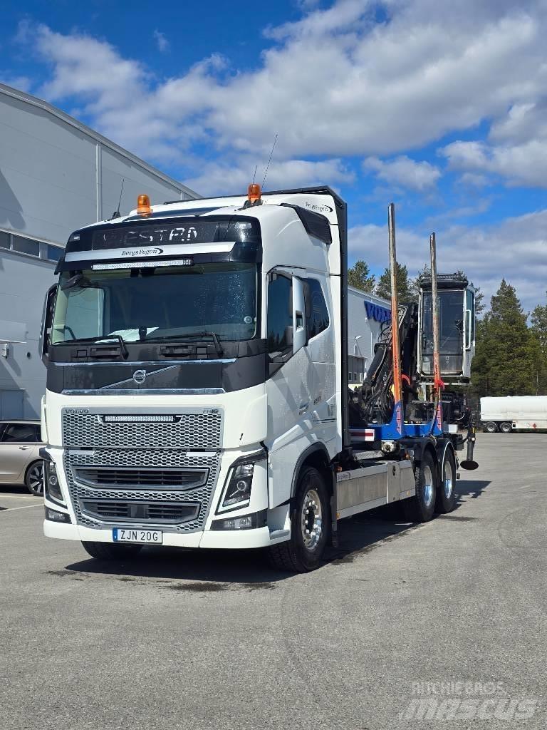 Volvo FH16 Vozy na přepravu kmenů