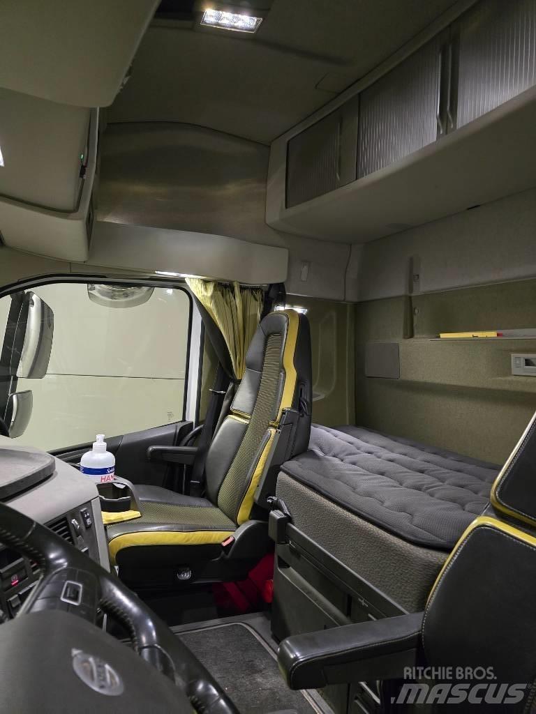 Volvo FH16 Vozy na přepravu kmenů