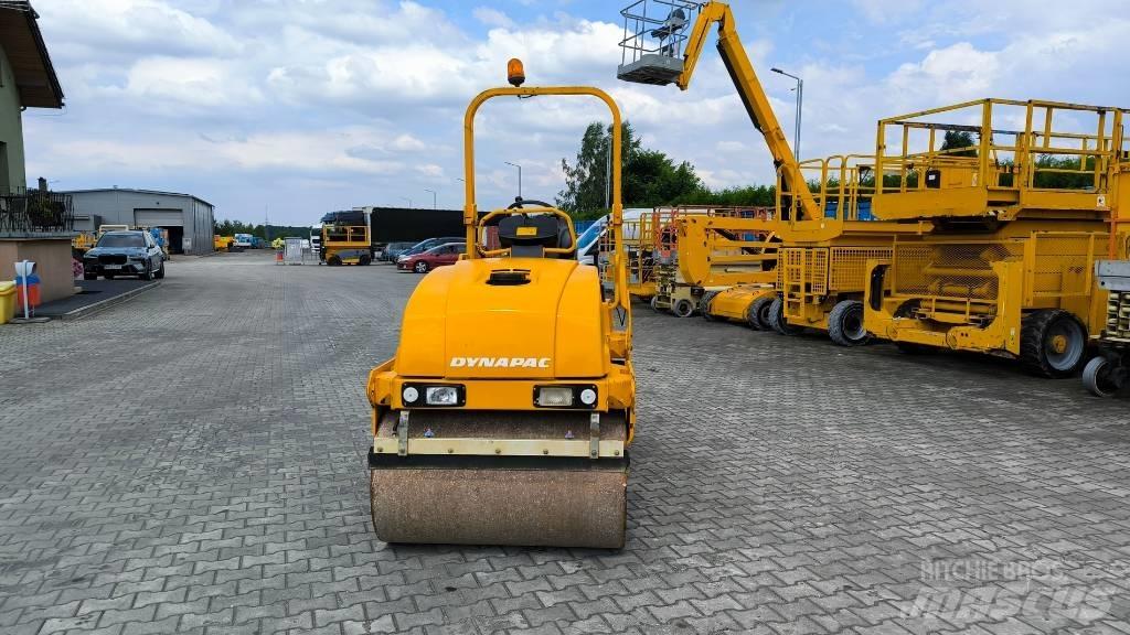 Dynapac CC 1200 Tandemové válce