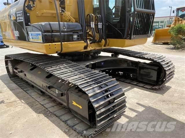 CAT 320 D Pásová rýpadla