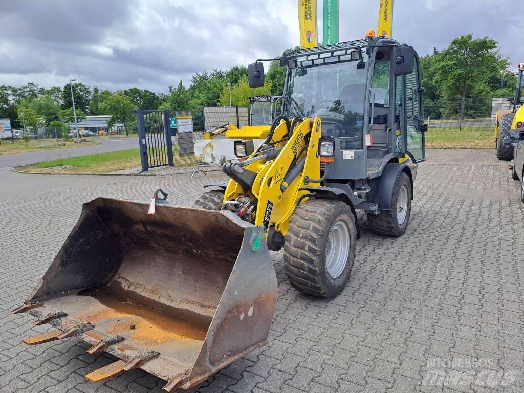 Wacker Neuson WL38 Kolové nakladače
