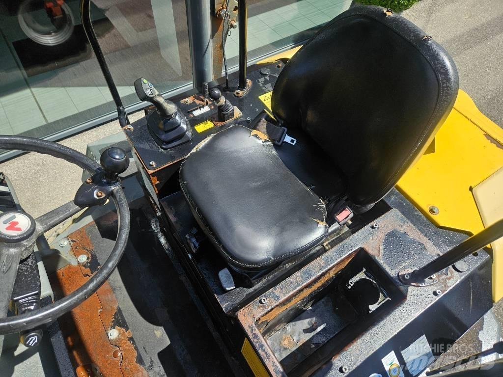 Wacker Neuson DW 60 Vyklápěcí dempry