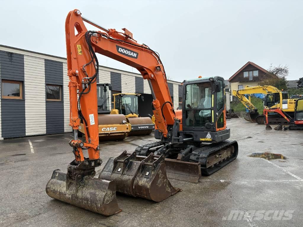 Doosan DX 85 R-3 Midi rýpadla 7t - 12t