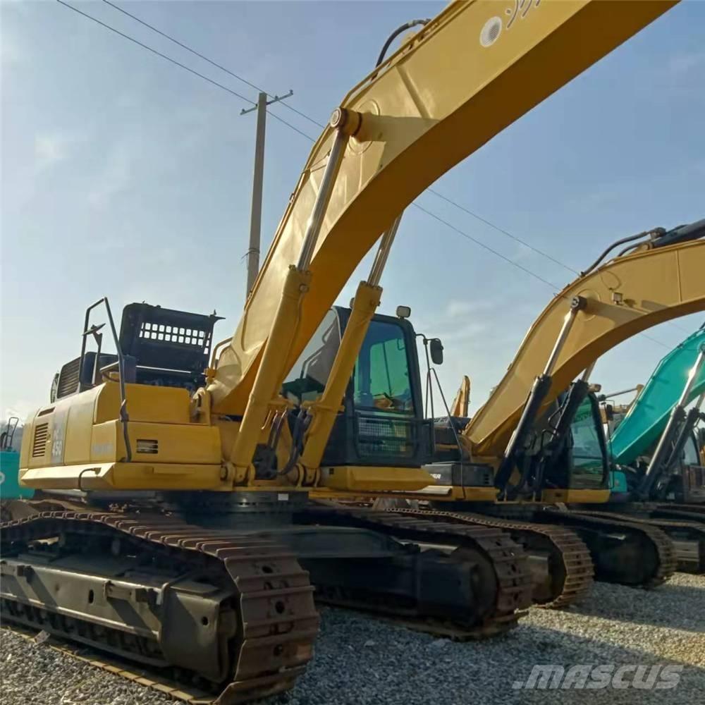 Komatsu PC450-8 Pásová rýpadla