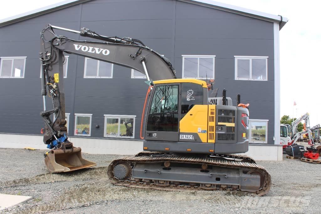 Volvo ECR 235 E Pásová rýpadla