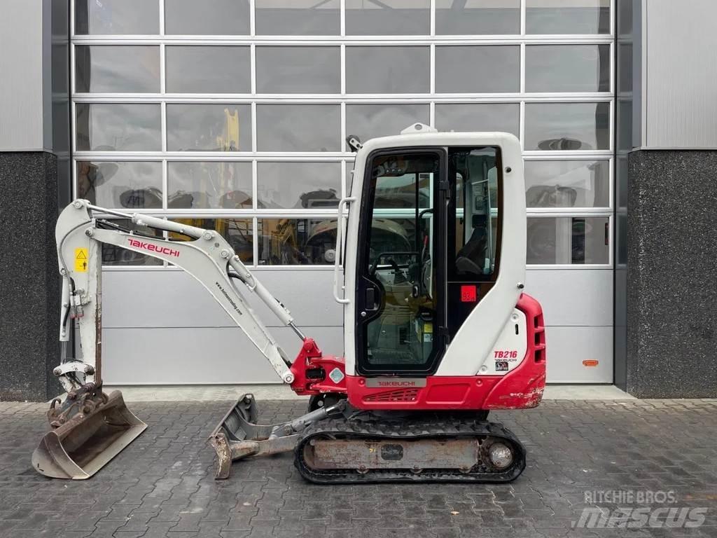 Takeuchi TB216 Mini rýpadla < 7t