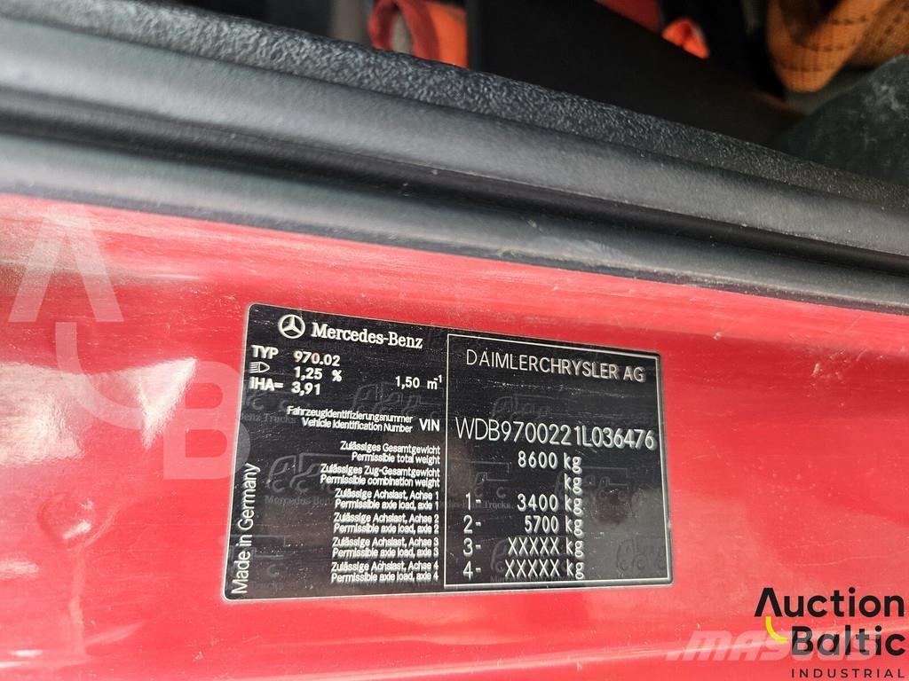 Mercedes-Benz 815 Chladírenské nákladní vozy