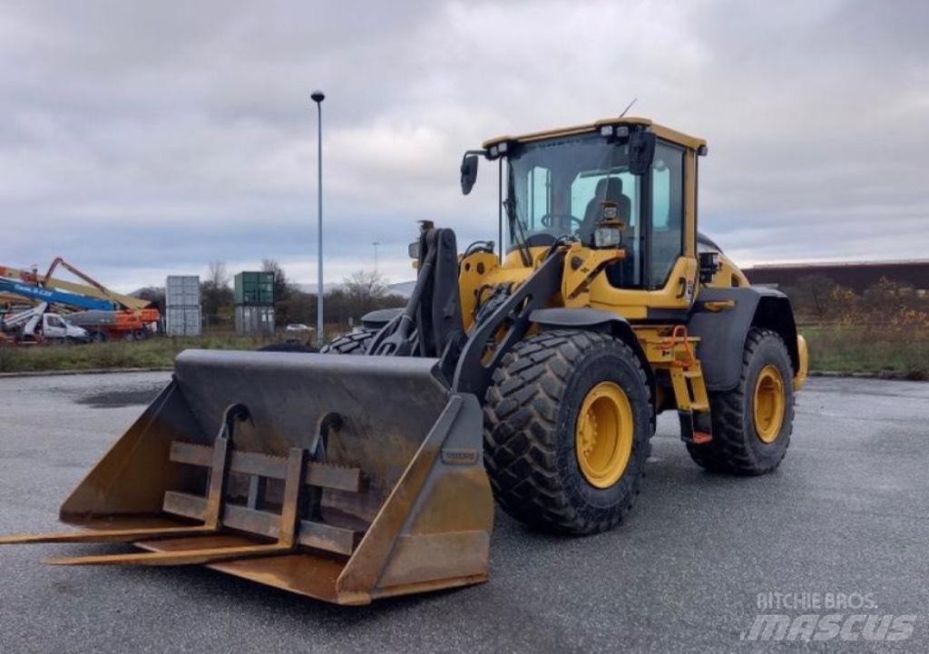 Volvo L 90 H Kolové nakladače