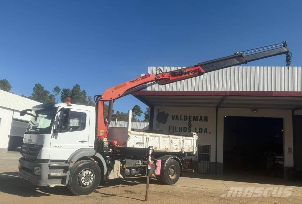 Mercedes-Benz 1833 Sklápěče