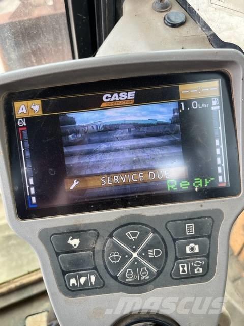 CASE CX 75 C SR Midi rýpadla 7t - 12t