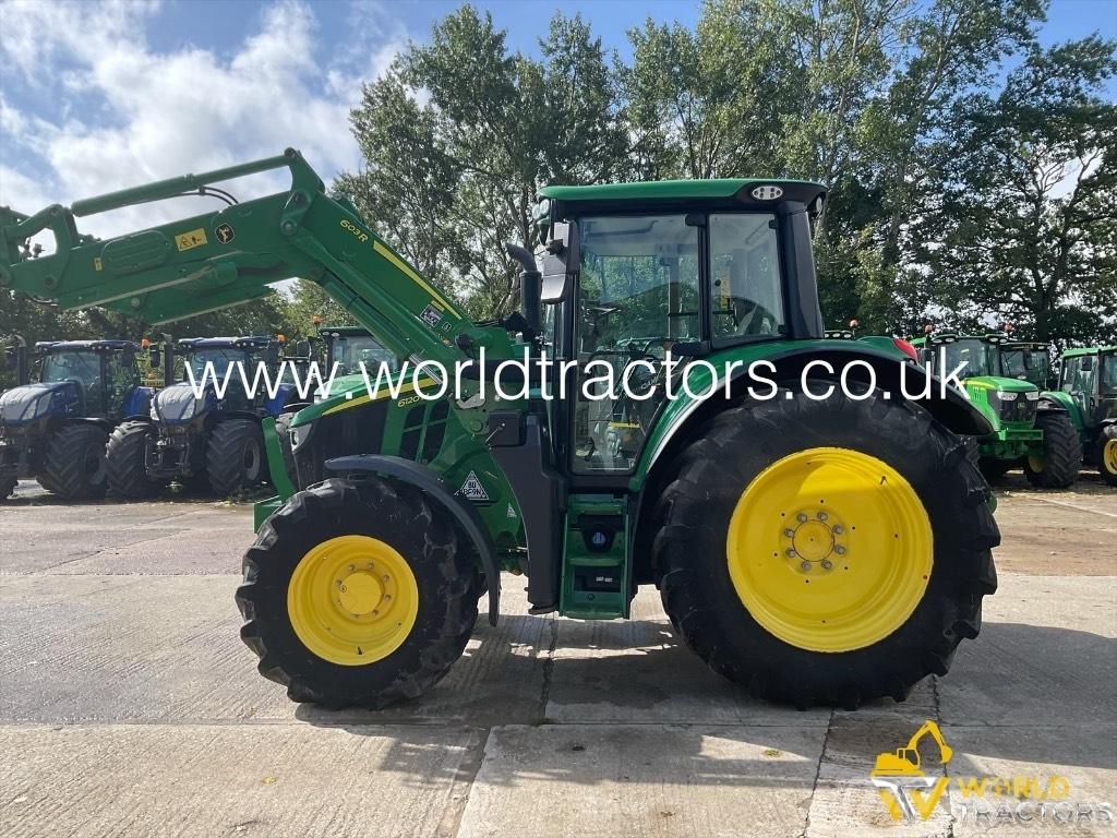 John Deere 6120 M Traktory