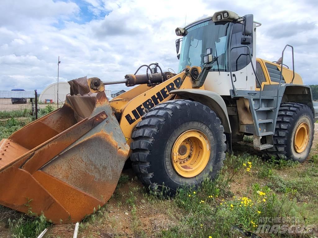 Liebherr L 566 Kolové nakladače