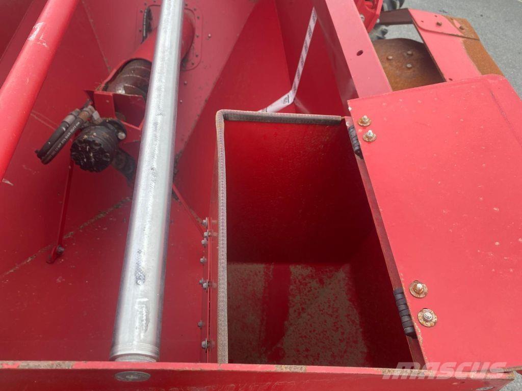 Horsch PRONTO 4 DC Kombinované secí stroje