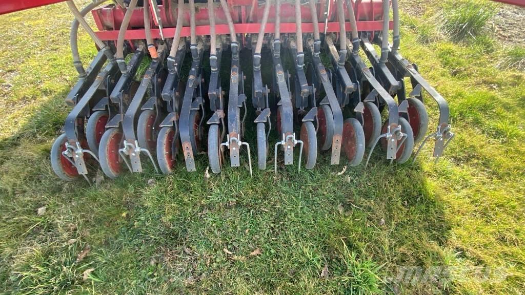 Horsch PRONTO 4 DC Kombinované secí stroje