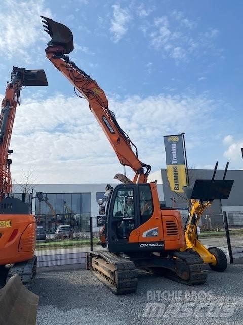 Doosan DX140LCR-5 Pásová rýpadla
