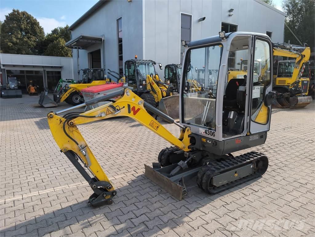 Wacker Neuson ET16 Pásová rýpadla