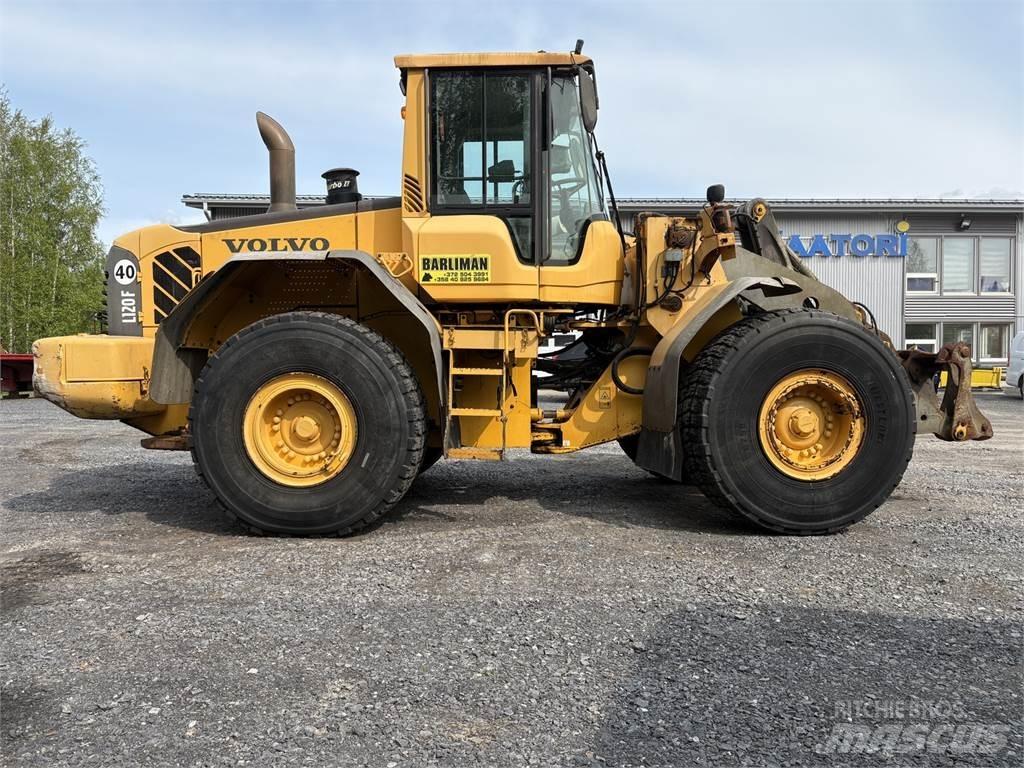 Volvo L120F Kolové nakladače