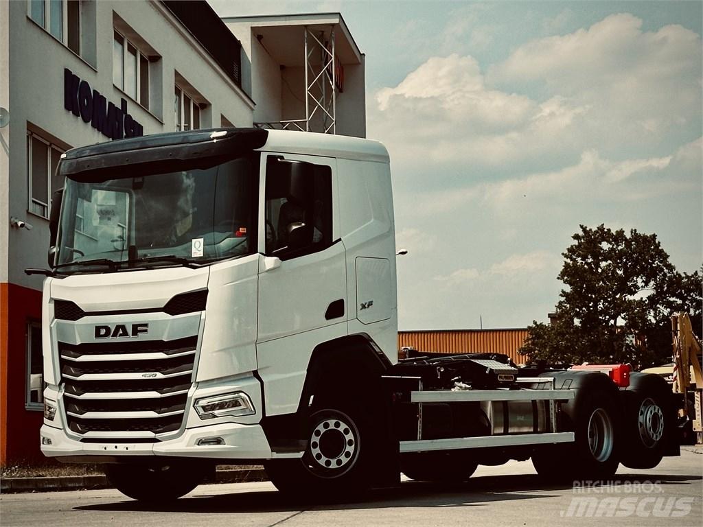 DAF XF 450 Příslušenství pro manipulaci s nákladem