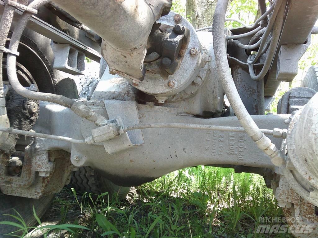 Mack RB 688 S Nákladní vozidlo bez nástavby