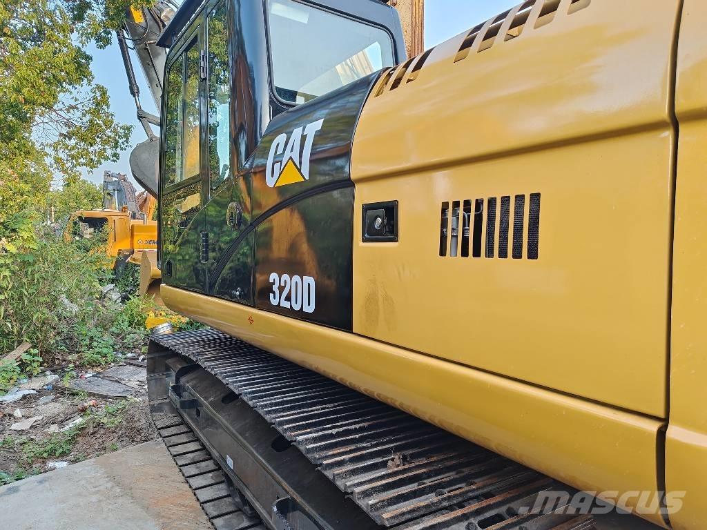 CAT 320 D Pásová rýpadla