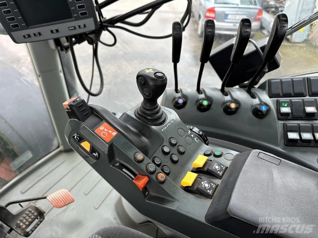 CLAAS Axion 810 CIS Traktory
