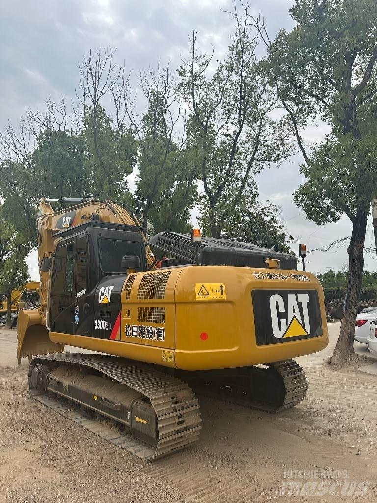 CAT CAT330D Midi rýpadla 7t - 12t