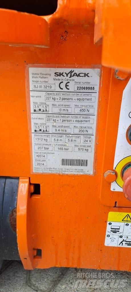 SkyJack SJIII 3219 Nůžková zvedací plošina