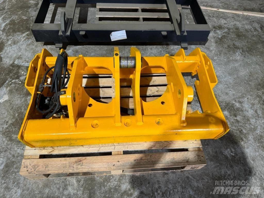JCB Q FIT HEADSTOCK Další nakladače, rypadla a příslušenství