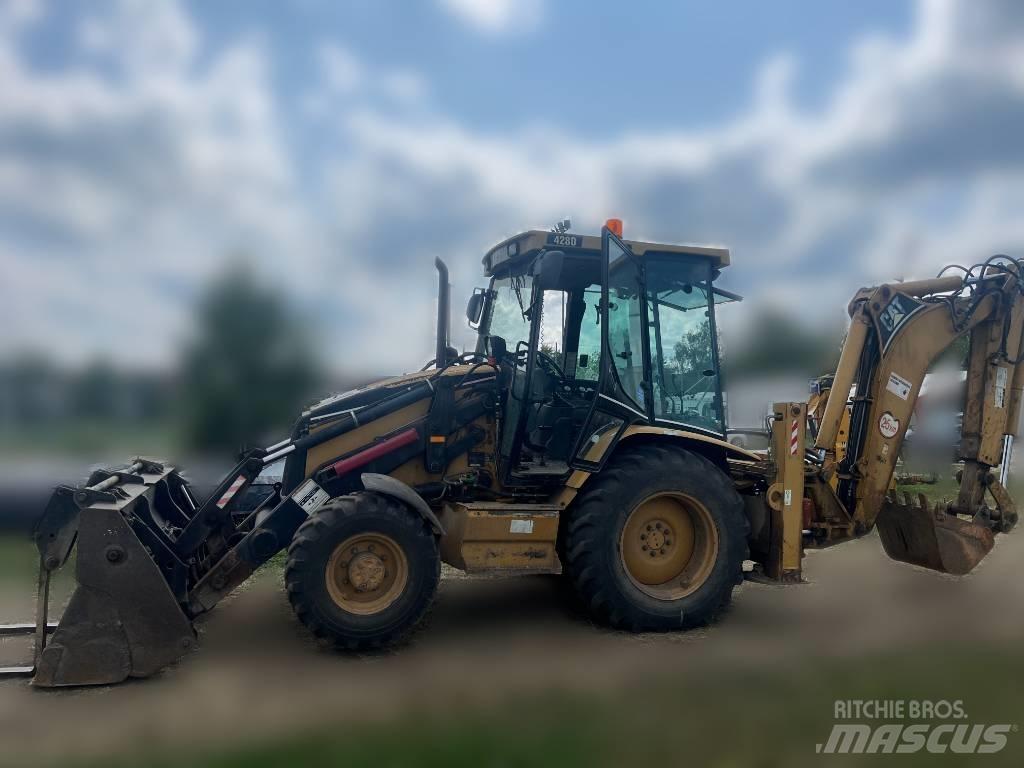 CAT 428 Rýpadlo-nakladače