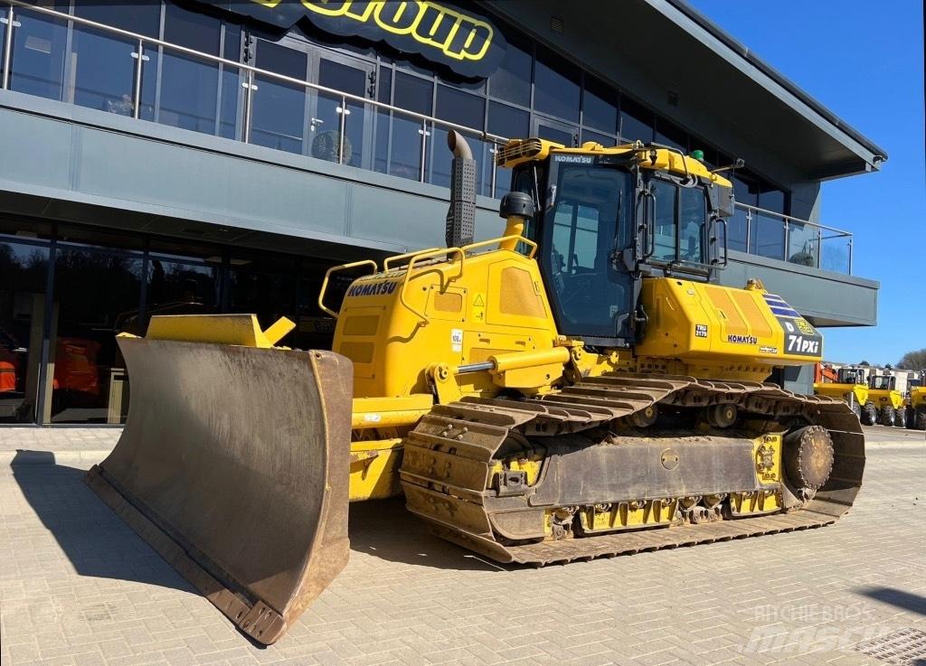 Komatsu D 71P Xi Pásové dozery