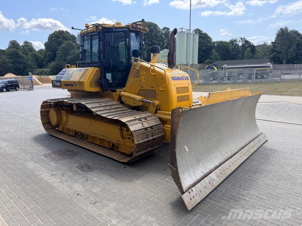 Komatsu D 71P Xi Pásové dozery