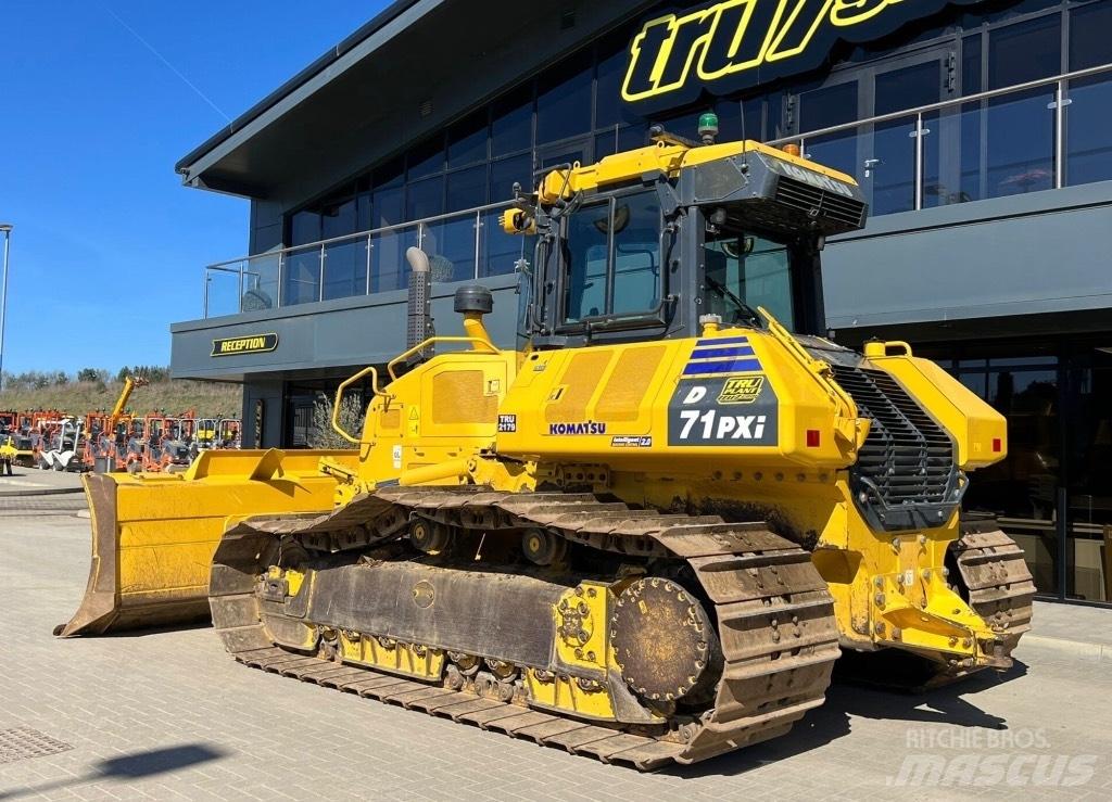 Komatsu D 71P Xi Pásové dozery