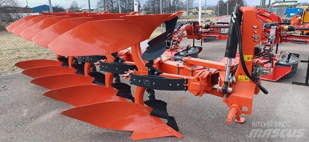 Kubota RM 2005 Oboustranné pluhy