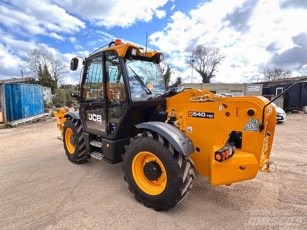 JCB 540-140 Teleskopické manipulátory
